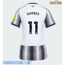 Camisa de time de futebol Newcastle United Harvey Barnes #11 Replicas 1º Equipamento Feminina 2026-27 Manga Curta